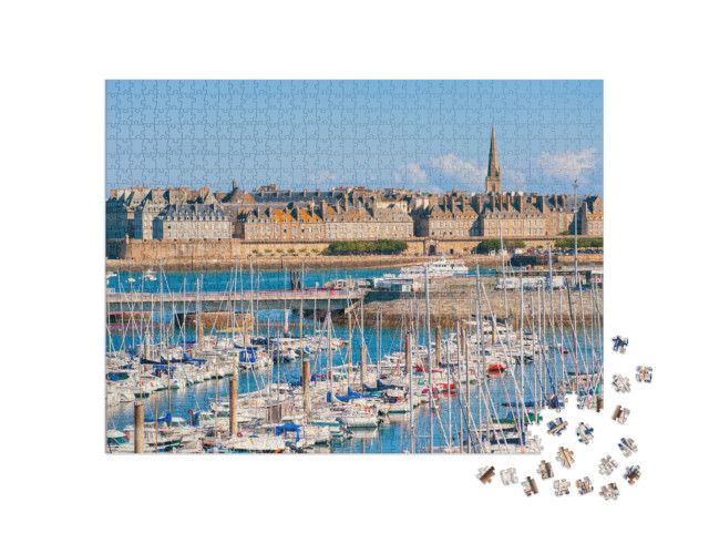 Puzzle de 1000 pièces « Port de plaisance et remparts de St. Malo, Bretagne, France »