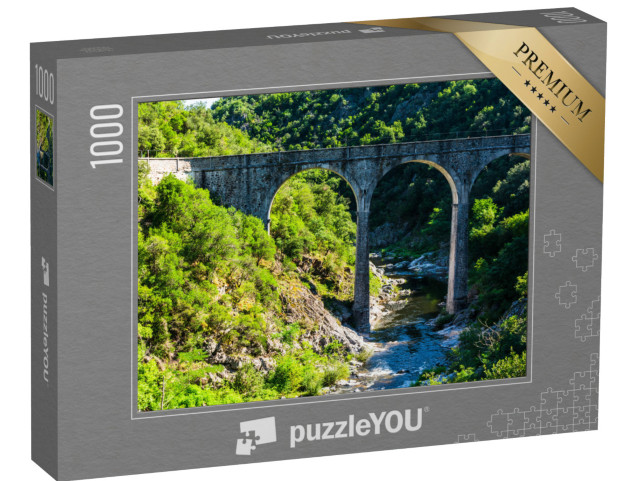 Puzzle de 1000 pièces « Gorges du Doux - Vue du train du Mastrou Ardèche, Ardèche, France »