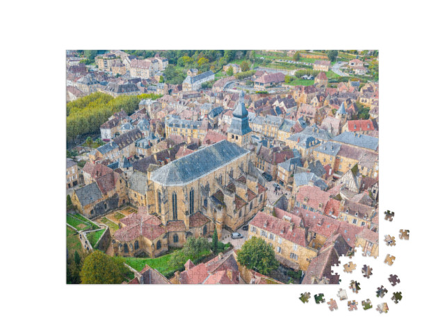 Puzzle de 1000 pièces « Vue aérienne de la ville de Sarlat la Caneda, France »