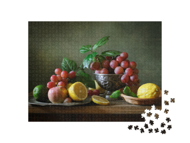 Puzzle de 1000 pièces « Nature morte avec des fruits, dressée de manière décorative »