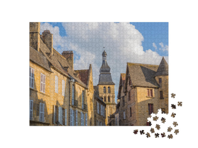 Puzzle de 1000 pièces « Maisons historiques à Sarlat la Caneda dans le département de la Dordogne, Aquitaine, France »