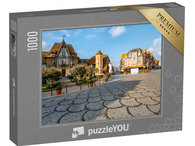 Puzzle de 1000 pièces « Bâtiment de l'hôtel de ville dans la lumière du matin à Deauville, la célèbre ville française de Normandie »