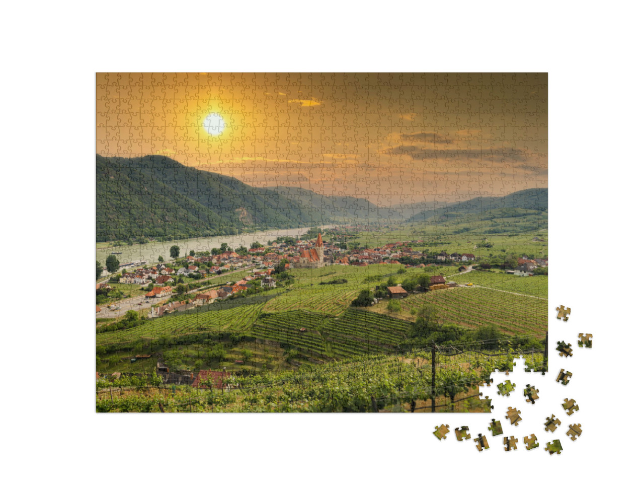 Puzzle de 1000 pièces « Vue sur la vallée de la Wachau avec le Danube et la ville de Weißenkirchen »