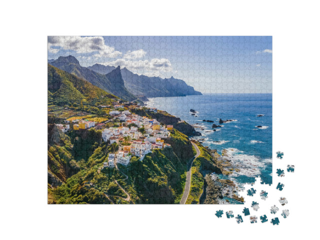 Puzzle de 1000 pièces « Magnifique village côtier à Tenerife, îles Canaries »